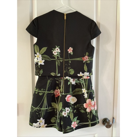 Ted Baker Romper Playsuit Kaysha Sz 2 Multi Cascading Floral Short Sleeves Black - Picture 4 of 12